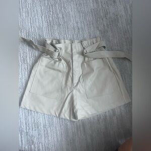 Vegan leather Light Cream Shorts